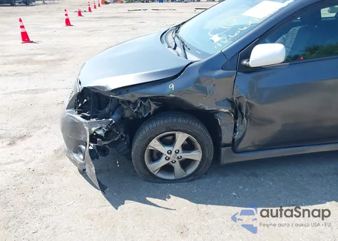 2013 Toyota Corolla S z USA, uszkodzony, nr VIN 2T1BU4EEXDC035083